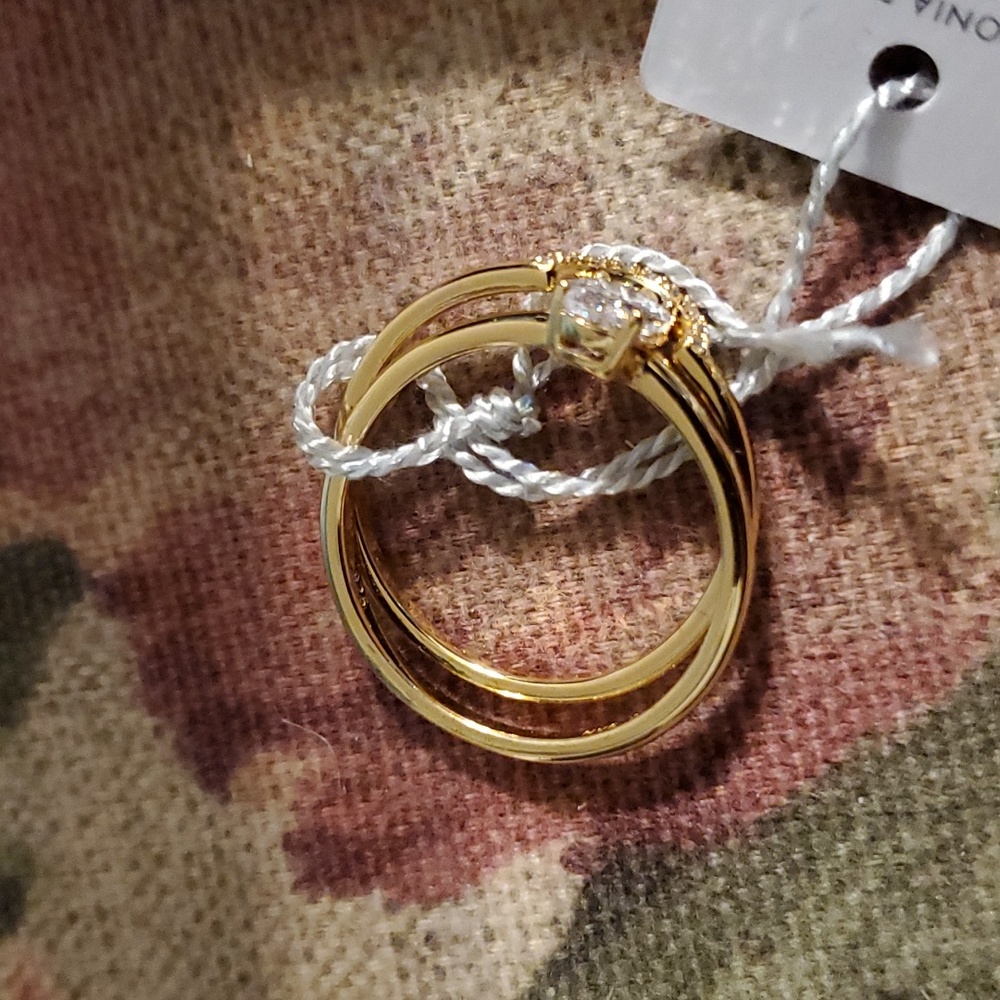 Ring - Picture 2 of 2